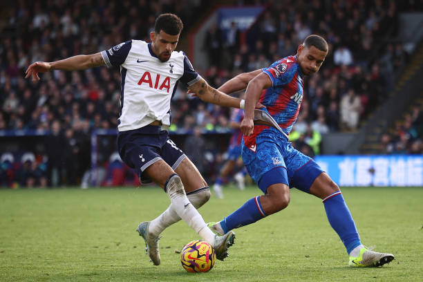 足的年轻球 足的年轻球