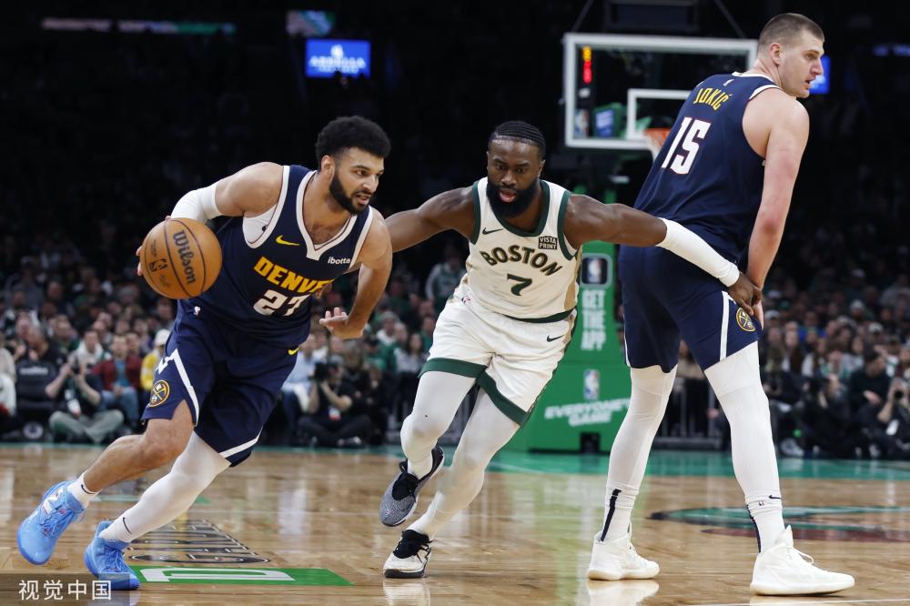 在这些团队 在这些团队