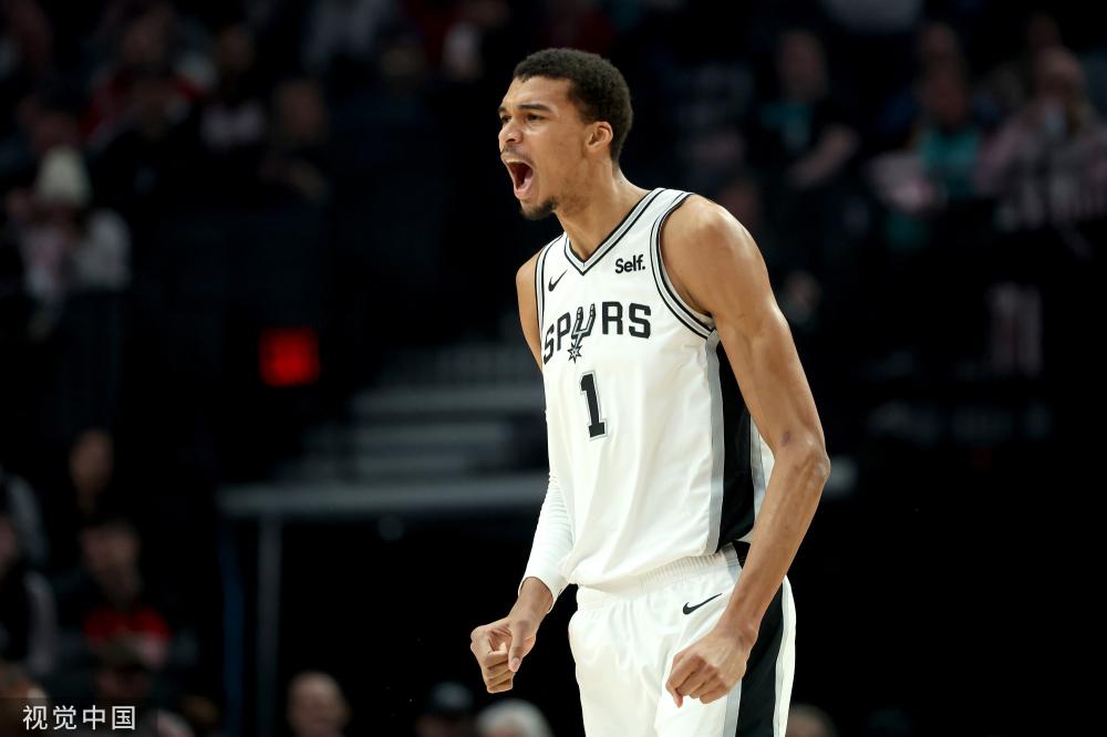 在进攻端 在进攻端