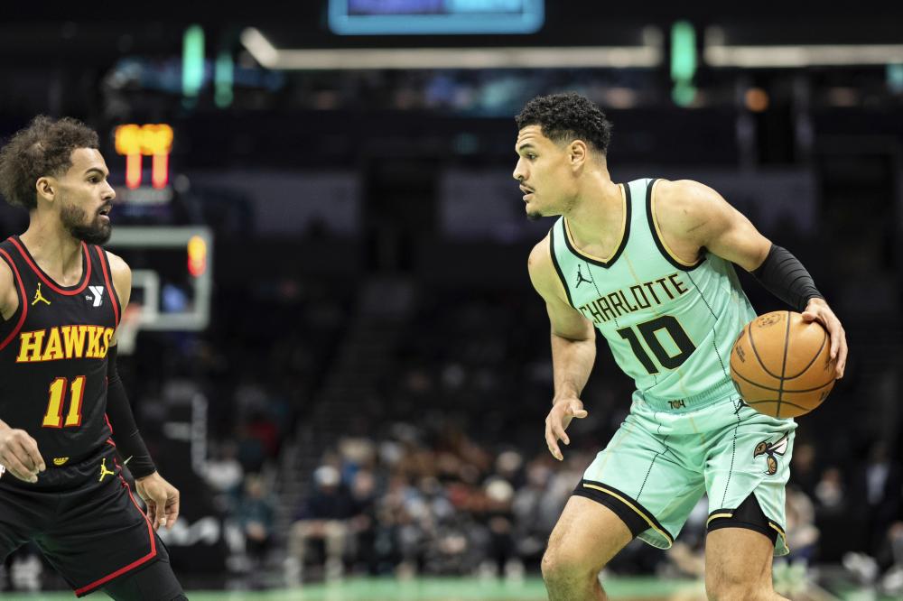 组在防守体 组在防守体